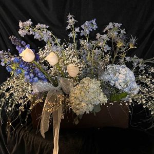 the tammy lynne flower arrangement